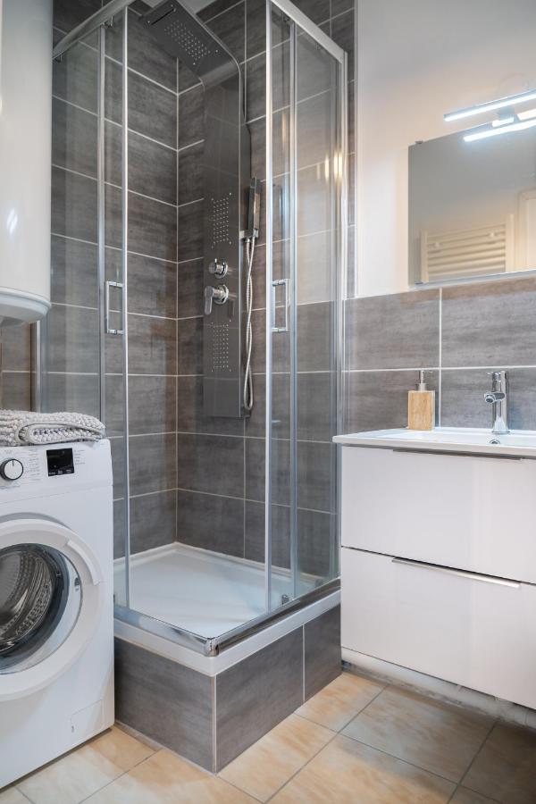 Le Petit Bouchon de Troyes classé 3 étoiles Extérieur photo